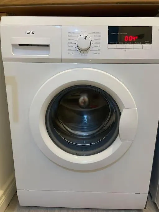 Modern 1-Bed Apartment 벨파스트